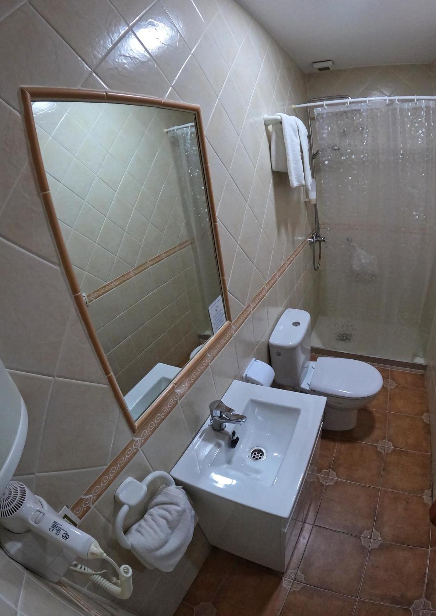 קדיז Hostal Canalejas מראה חיצוני תמונה