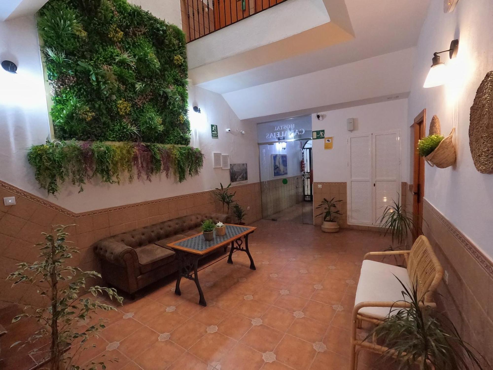 קדיז Hostal Canalejas מראה חיצוני תמונה